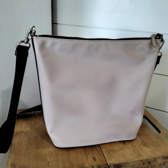 Kate Spade Crossbody Duffle Nwot - Picture 5 of 11